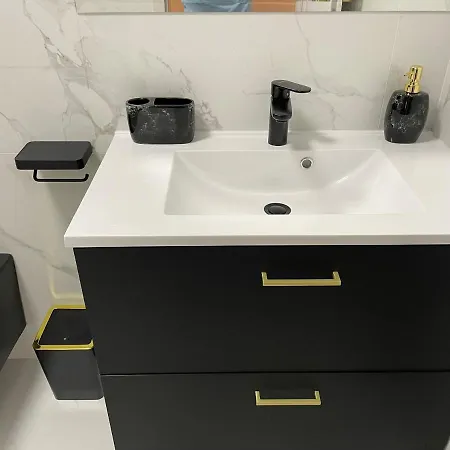 Bel Dom - The Central, Spacious 2 Luxury Apartment Cluj-Napoca