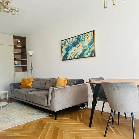 Bel Dom - The Central, Spacious 2 Luxury