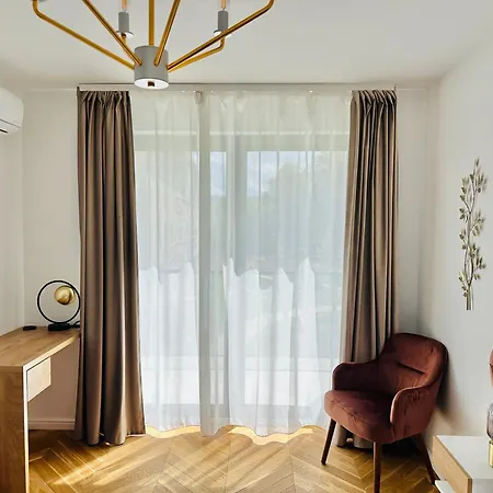 Bel Dom - The Central, Spacious 2 Luxury Apartament