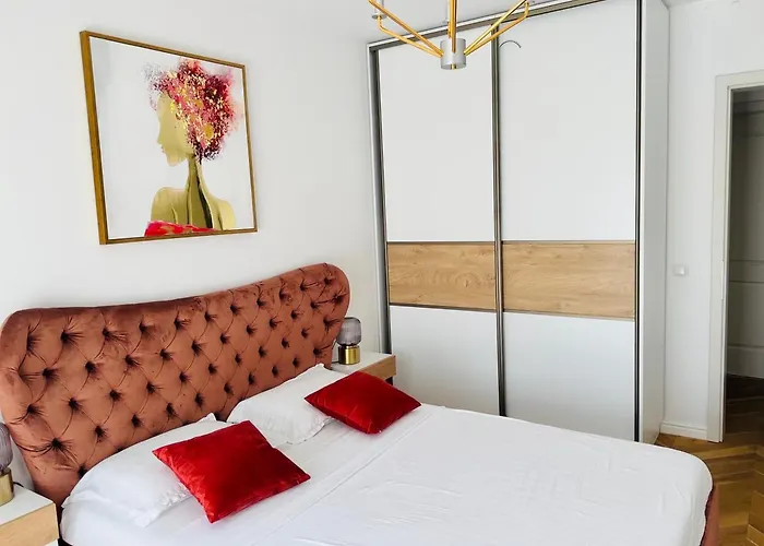 Bel Dom - The Central, Spacious 2 Luxury クルージュ＝ナポカ